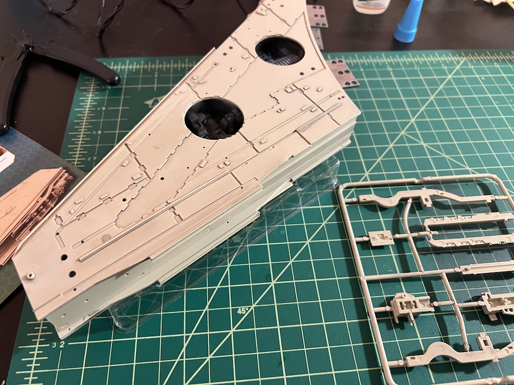 Millennium Falcon port mandible